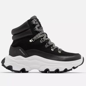 WOMEN'S KINETIC™ BREAKTHRU CONQUEST SNEAKER BOOT